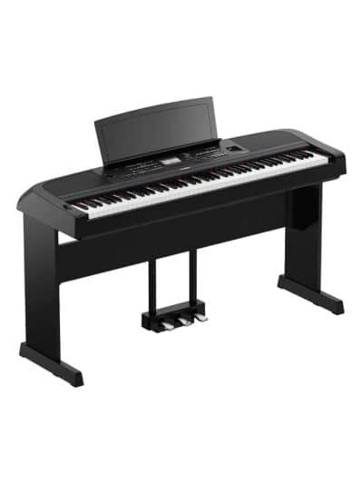 Yamaha DGX670 Portable Grand Digital Piano Black