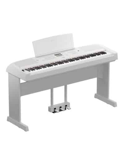 Yamaha DGX670 Portable Grand Digital Piano White